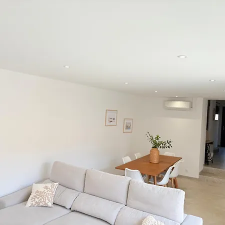 L'ecurie - Maison Neuve 5 Personnes, Piscine Nyaraló *