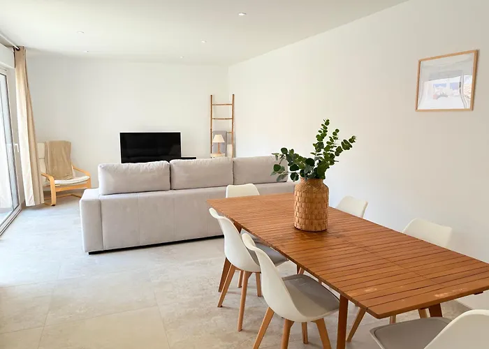 Сasa de vacaciones L’écurie - Maison Neuve 5 Personnes, Piscine